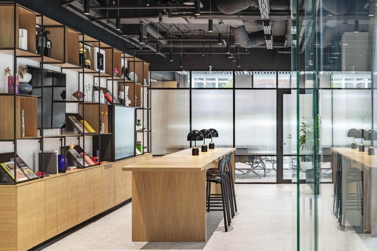 Butikový coworking, Studio Perspektiv