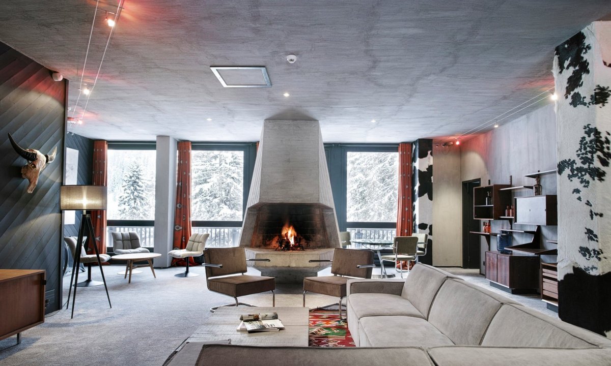 Lobby lyžařského střediska Flaine.