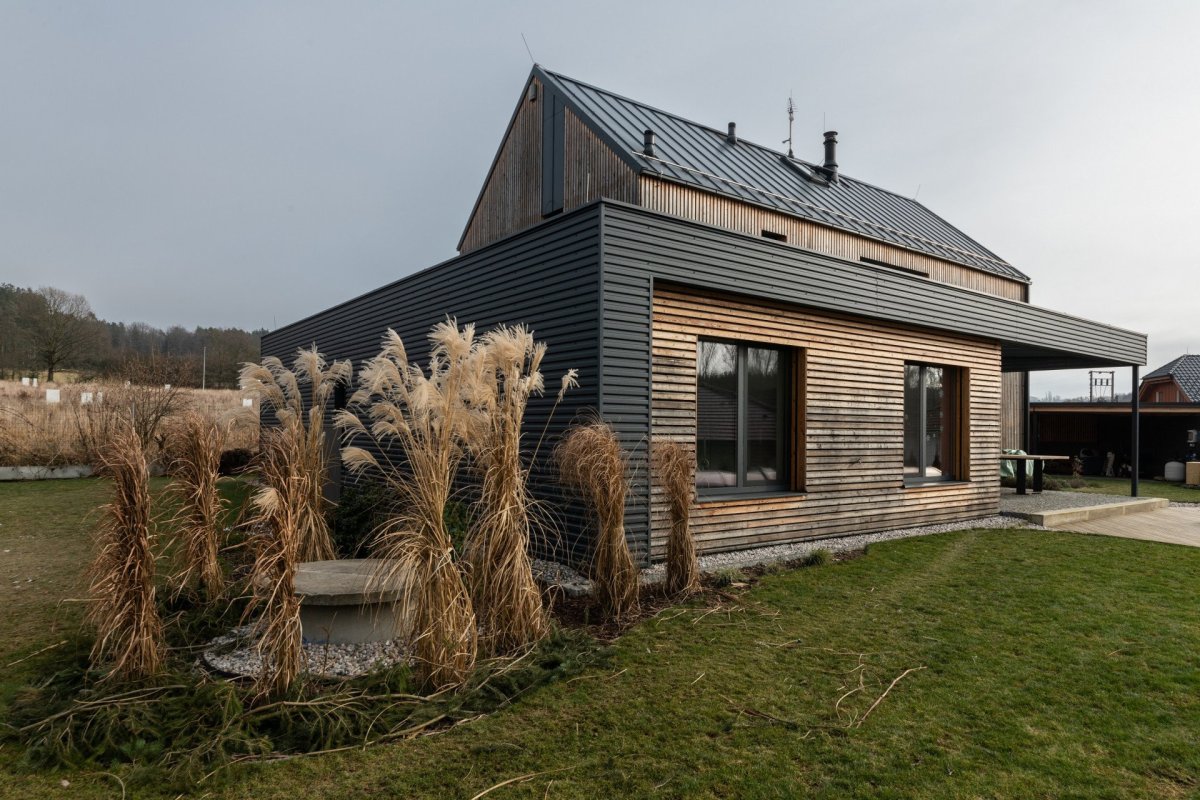 Rodinný dům od ATELIER KOSNAR v Řenči