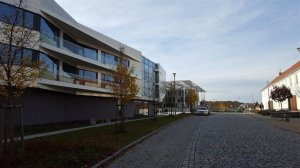 Dolní Břežany, ELI – foto