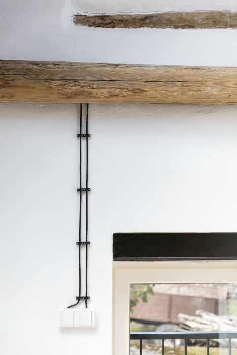 Rekonstrukce stodoly ve Středních Čechách, Studio Raketoplán