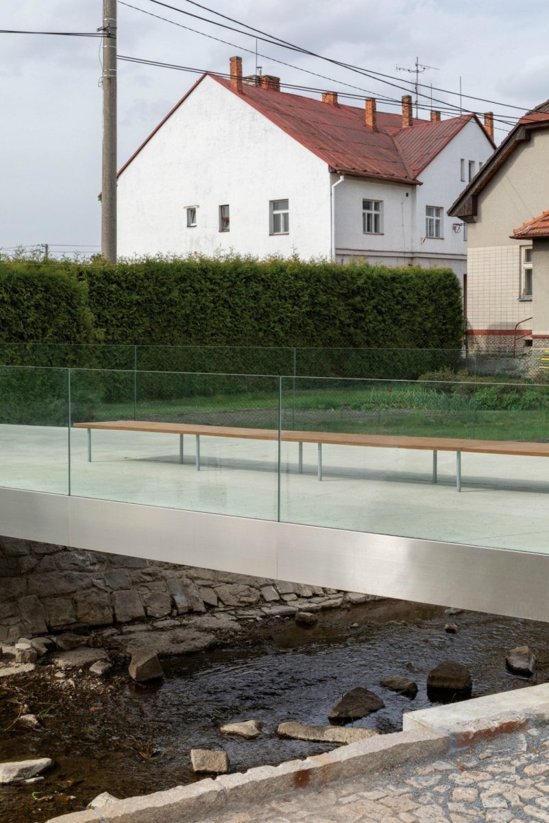 Lávka v Palkovicích od Kamil Mrva Architects
