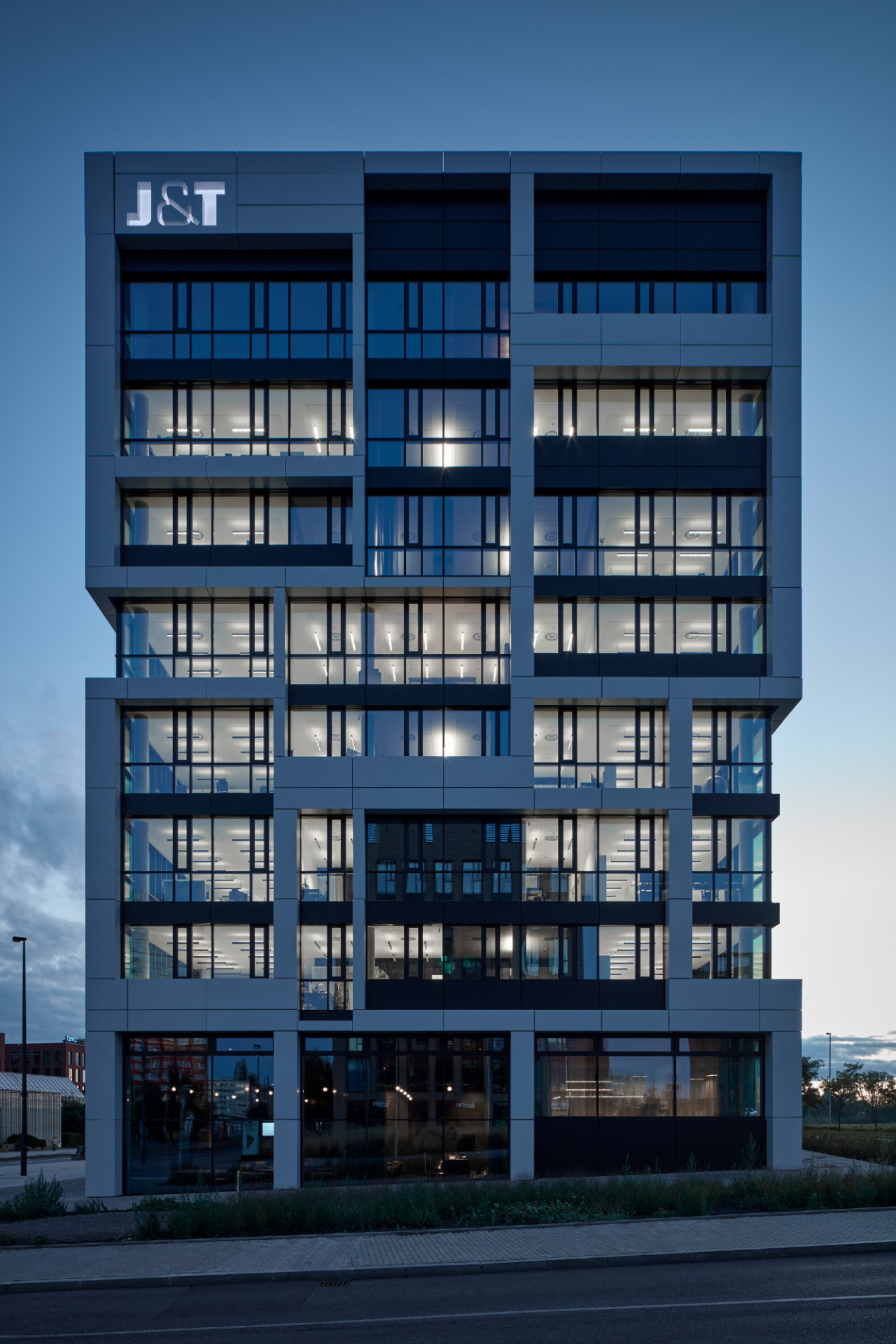 Nové sídlo finanční skupiny J&T, CMC architects / Vít Máslo, David Richard Chisholm