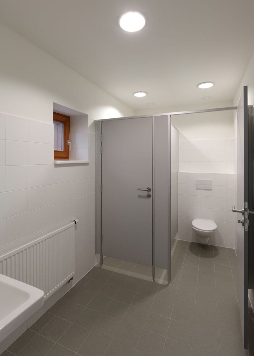 3+1 architekti, Revitalizace hospodářského dvora JACER, školicí středisko – foto