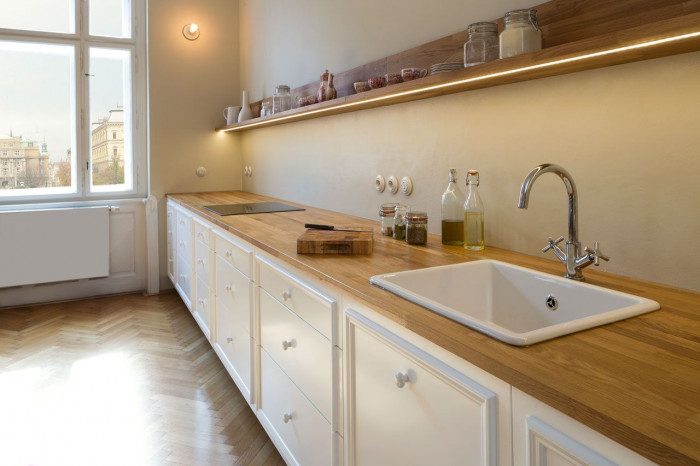 No Architects, Byt na nábřeží – foto