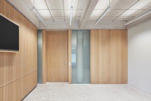 Rekonstrukce budovy okresního soudu Tübingenu od studia Dannien Roller Architekten