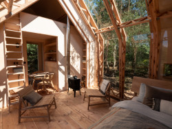 Demontovatelná chatka ANNA od nizozemského studia Caspar Schols