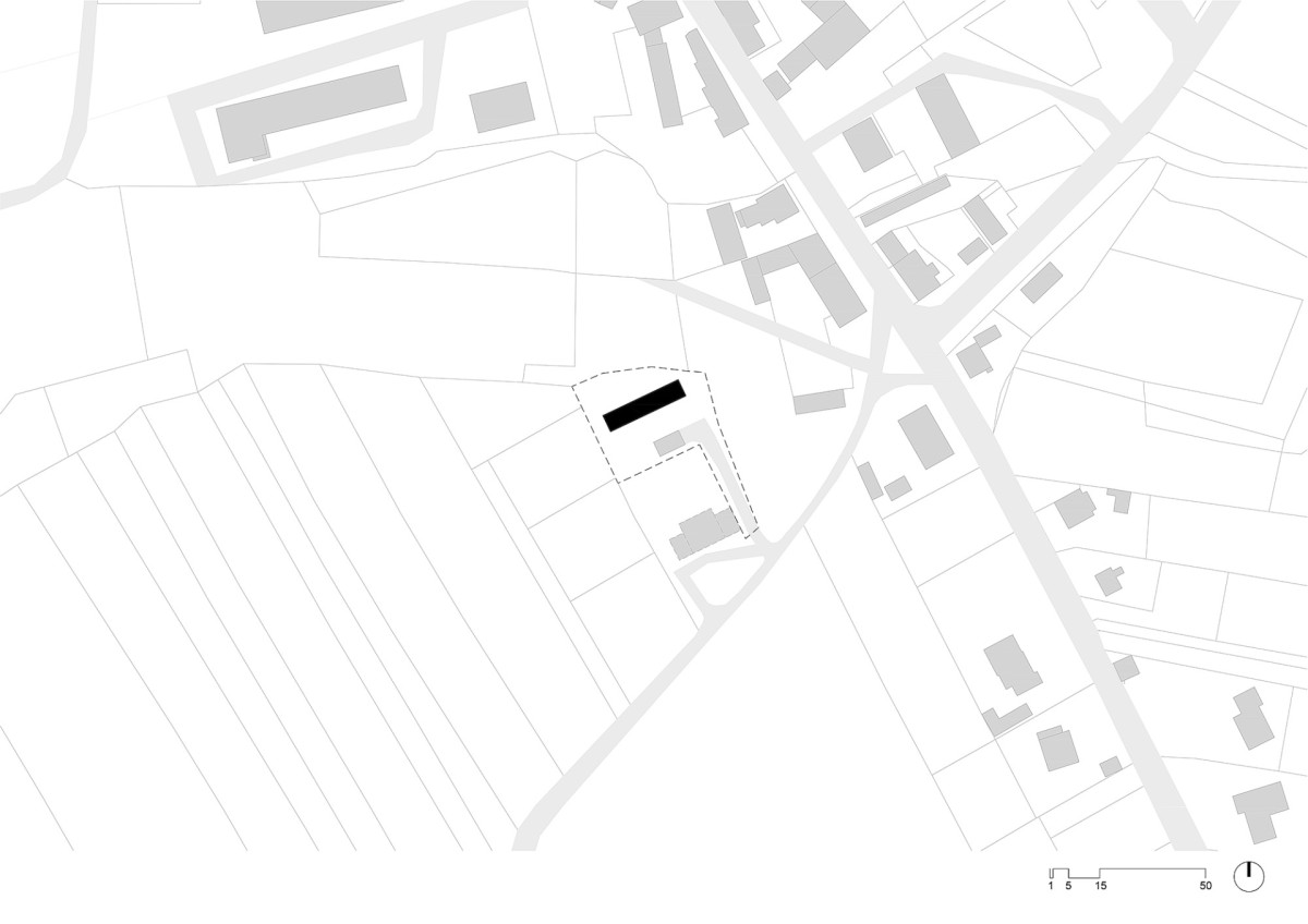 Situace širší vztahy (Dům se šikmou fasádou; Papundekl architekti)
