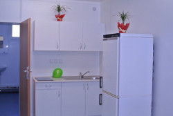 KOMA for World, Ubytovací zařízení pro Otchiy Dim, Petrivske - foto