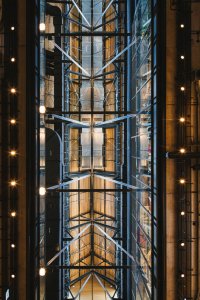 Revitalizace areálu varšavské elektrárny Powiśle architektonickým ateliérem APA Wojciechowski Architekci na živoucí městskou čtvrť