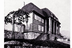 Venkovské sídlo v Koutech nad Desnou (1913-1915) od Josefa Hoffmanna