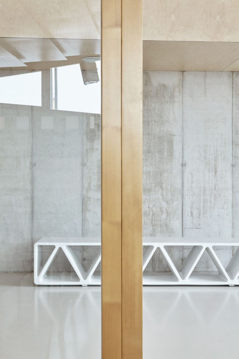 mmcité, CONSTRUQTA, lavička / Fránek Architects, Modlitebna Církve bratrské, Litomyšl – foto