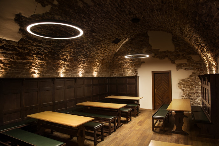 Revitalizace U Glaubiců, NEUHÄUSL HUNAL