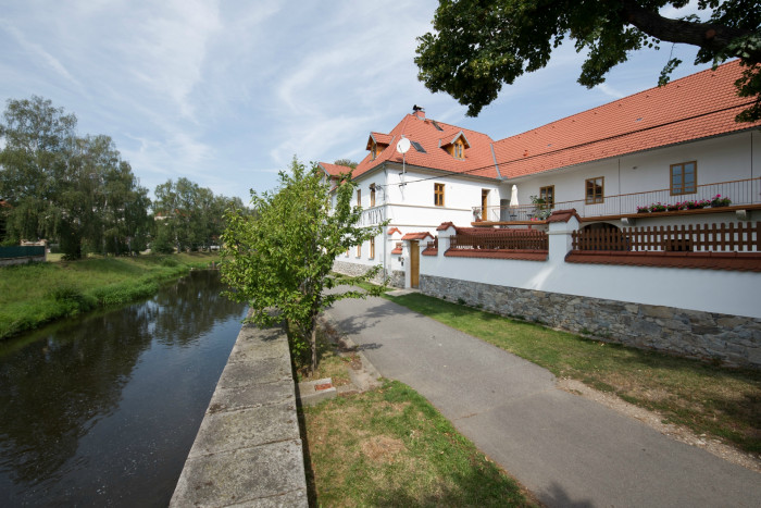Obnova Bízkova válcového mlýna, Jirsa Architekti