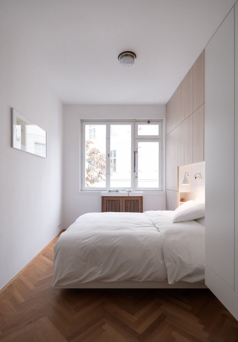 Ložnice (Rekonstrukce funkcionalistického bytu v Praze, architekt Martin Čeněk)