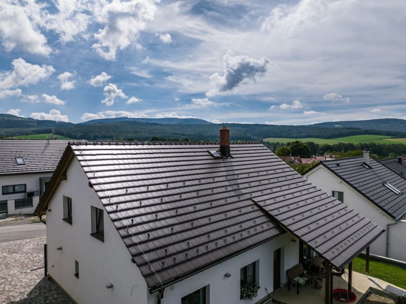 Kontrola střechy před rekonstrukcí