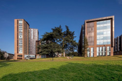 Vysokoškolské koleje Chamberlain Halls of Residence v Birminghamu, Glancy Nicholls Architects
