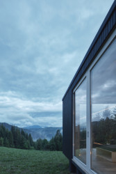 Ark-Shelter, Michiel De Backer, Martin Mikovčák