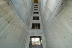 Developerská společnost PSN proměnila bývalou továrnu Microna na luxusní bytový dům Vanguard Prague