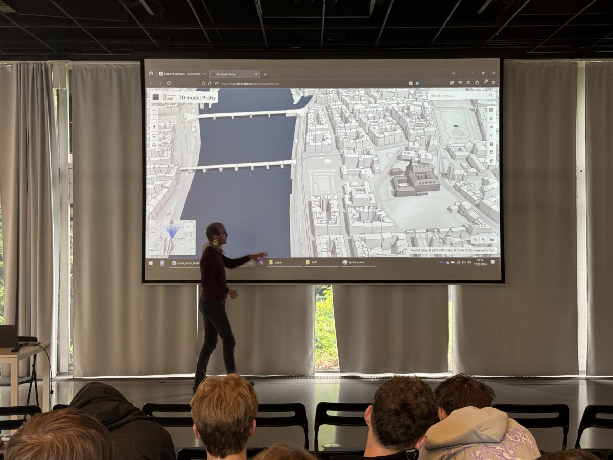 Od Geografických informačních systémů jsme se přes Digitální technickou mapu dostali až k 3D modelu Prahy.