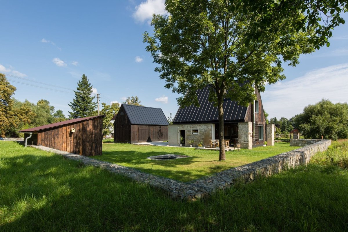 Rodinný dům Stará Červená Voda, TŘI.ČTRNÁCT architekti / Ondrej Palenčar