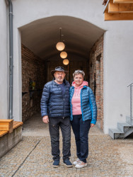 Manžele Zahradníkovi. Povedlo se jim vytvořit místo, které slouží jim i městu.