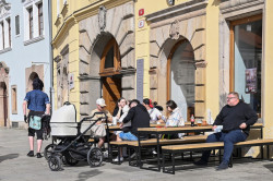 Město vydalo Manuál pro restaurační a kavárenské předzahrádky