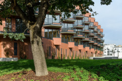 Novostavbu navrhl brněnský Atelier RAW (Rezidence Starý pivovar v Brně-Králově Poli, Atelier RAW)