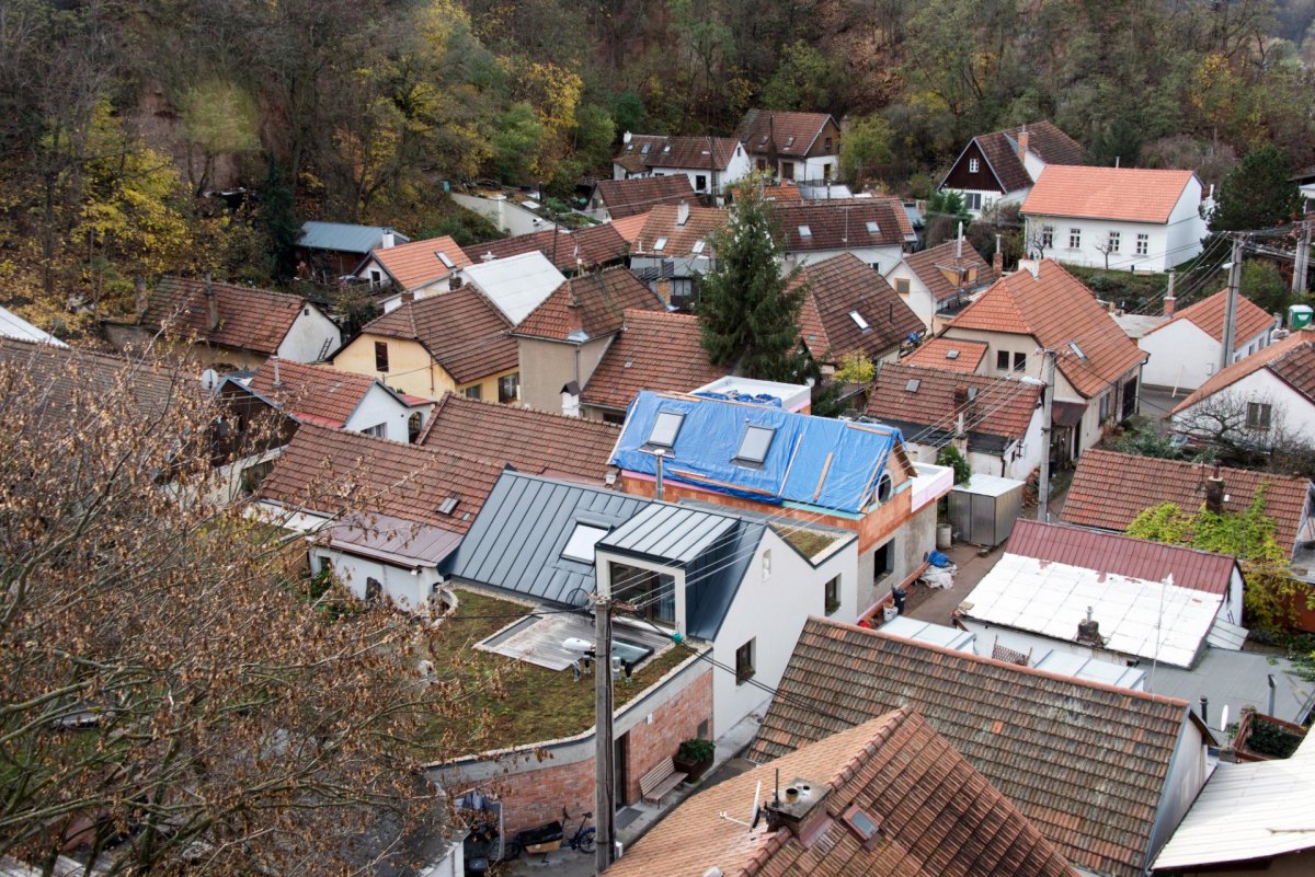 Rekonstrukce RD v bývalé dělnické kolonii, KAMKAB!NET / Radim Horák, Hana Horáková