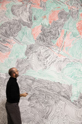 Španělský umělec José Medina Galeote přenáší svá díla přímo pod naše nohy díky podlahovině Flotex.