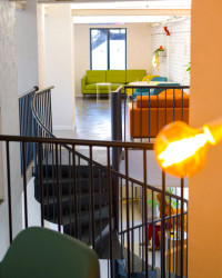 CØKAFE se nachází v několika patrech (Textilia – zreknstruovaná ikona Ostravy; Master Design)