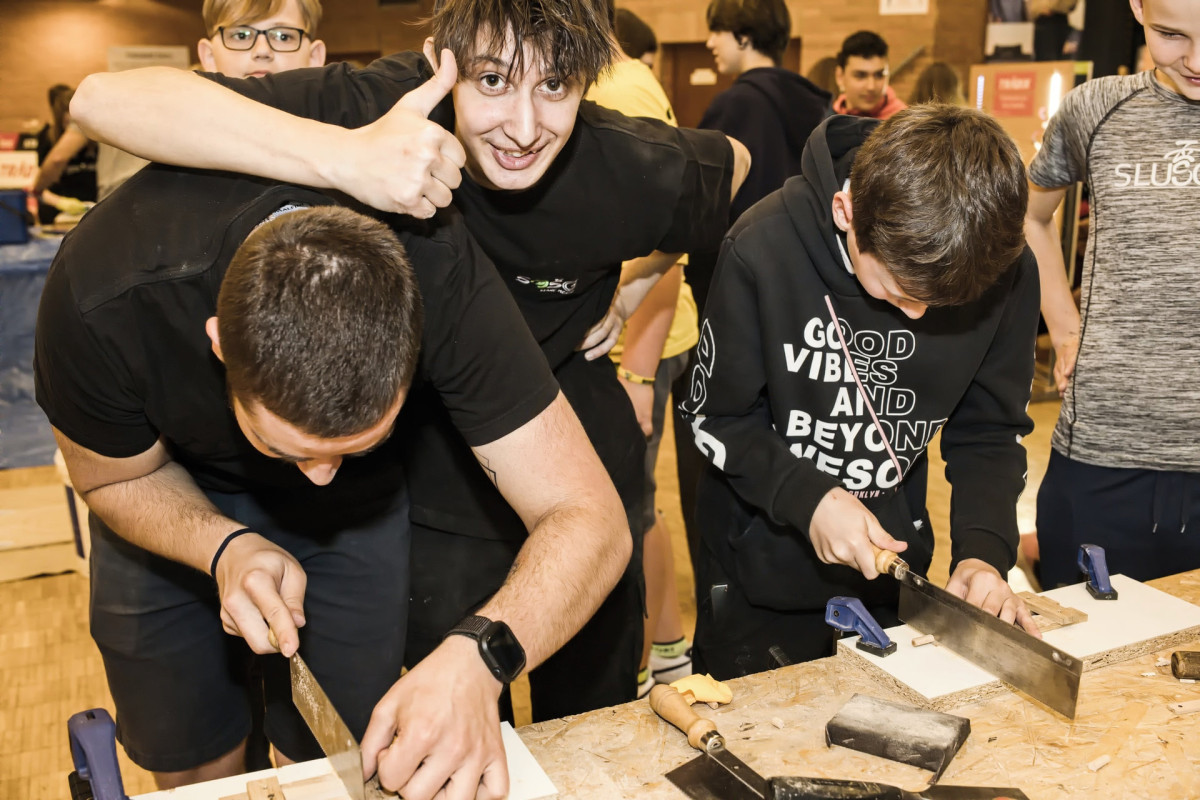  Od pondělí do soboty se uskuteční série odborných konferencí, workshopů, přednášek, ale i interaktivní zábavy.