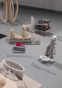Ateliér architektury III se ve svých projektech soustřeďuje na testování nových metod navrhování. Úspěchy i nepřeberné množství projektů ateliéru sleduje výstava Souostroví / Archipelago 13 *A3, která se koná v Galerii UM.