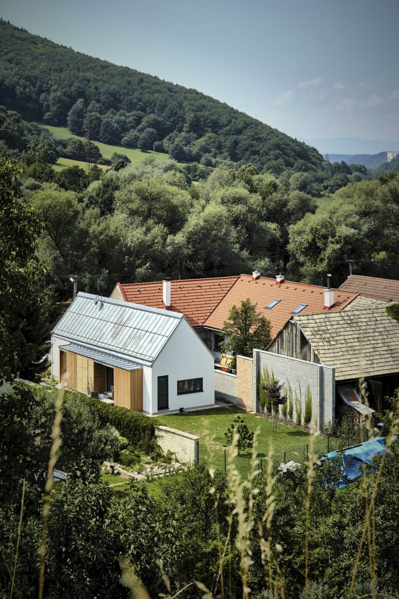 Dřevěný dům Lučatín, Jaro Krobot architekt
