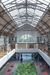  6. června 2024 vystoupí v rámci přednáškového cyklu Kra/jiná pařížský ateliér Wagon Landscaping i tuzemský ateliér Terra Florida.