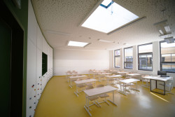 Studio Grulich architekti realizovalo v Líbeznicích pavilon základní školy.