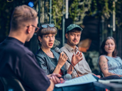 V Plzni se koná festival Inspiral OFF. Nabídne debatu o udržitelnosti v architektuře, designu a městském plánování.