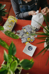 Že se dají puzzle dělat i jinak, ukazuje slovenský projekt Pucle s motivy od současných umělců.