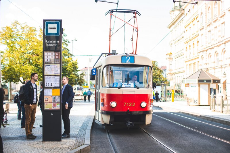 Zastávkový označník od studia Olgojchorchoj. Zdroj: CZECHDESIGN&nbsp;