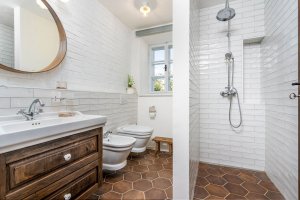 Rekonstrukce interiéru kamenné chalupy od 3K Architects