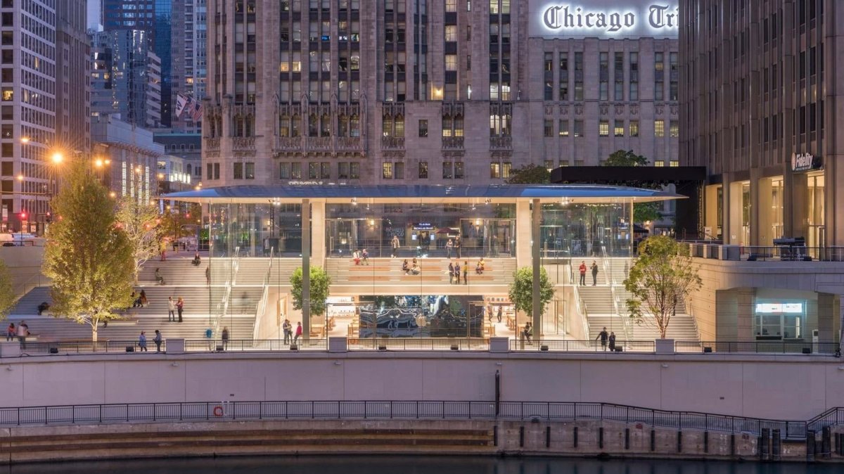 Apple Michigan Avenue , Foster + Partners