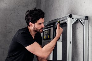 Při opláštění je nutné respektovat montážní návody daných obkládacích materiálů