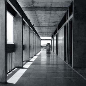 Institut indologie, 1962, Ahmedabad v Indii