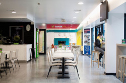 Estúdio AMATAM, TONIK Health Club Social Areas Refurbishment - foto