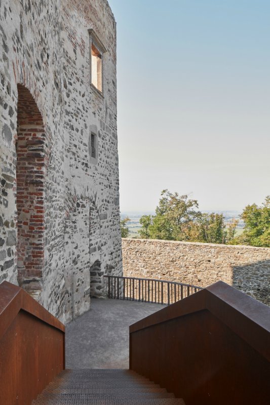 Rekonstrukce paláce hradu Helfštýna, Atelier-r / Miroslav Pospíšil, Martin Karlík