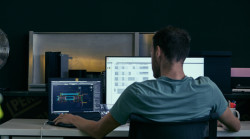 HI okna jsou produktovou značkou společnosti HINTON. Zaměřují se na kompletní dodávku a realizaci hliníkových oken, dveří a fasád