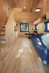 Dřevěný výměnek na Praze 4 od studia PRAJAGA