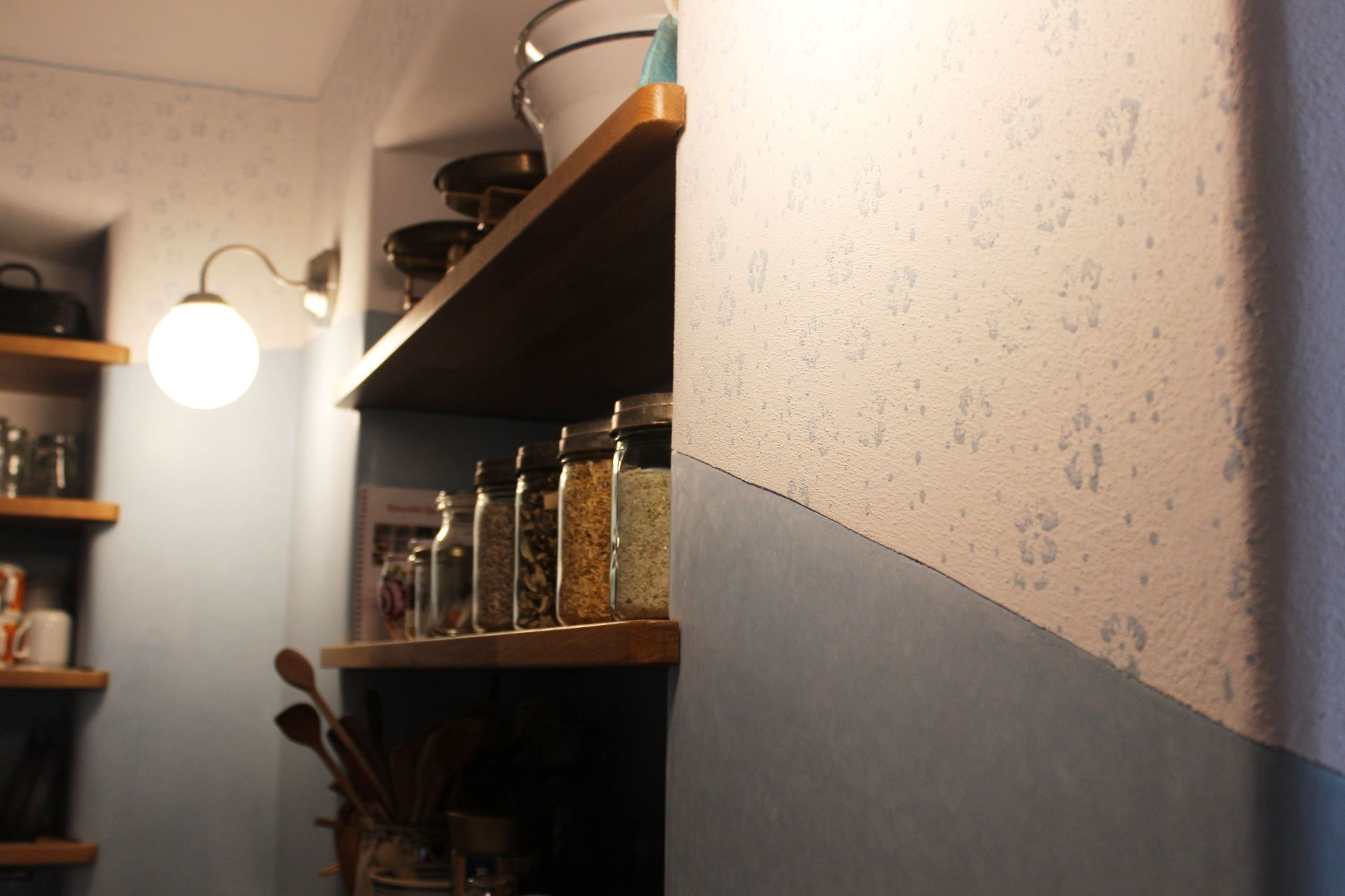 Vápenné omítky od Hlinařů jsou vhodné jsou do ložnic, kuchyní či chodeb.