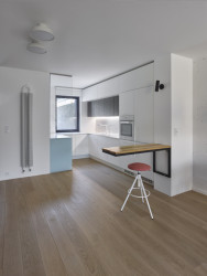 Rekonstrukce řadového domu v Újezdu nad Lesy od architektky Terezy Čudové Ajmové