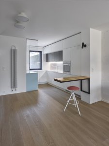Rekonstrukce řadového domu v Újezdu nad Lesy od architektky Terezy Čudové Ajmové
